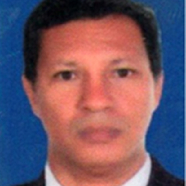 MIGUEL ANGEL - Profesor de matemática - 