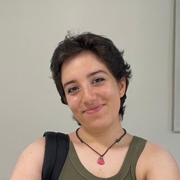 Giulia - Insegnante di latino - Milano