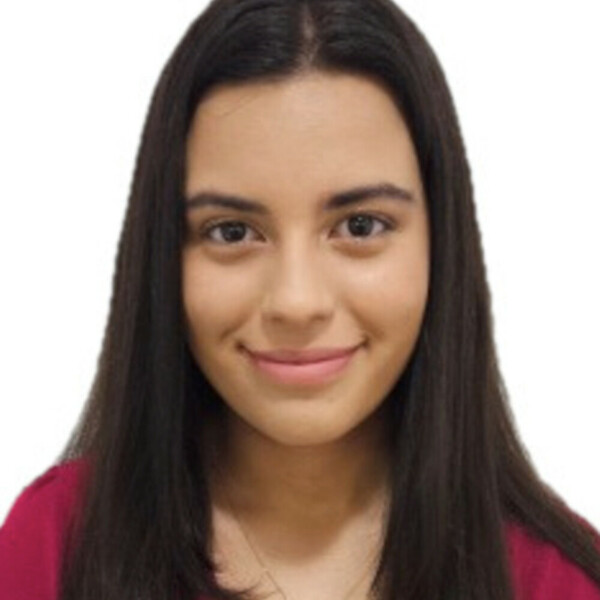 Macarena - Profesor de inglés - Santiago de Surco