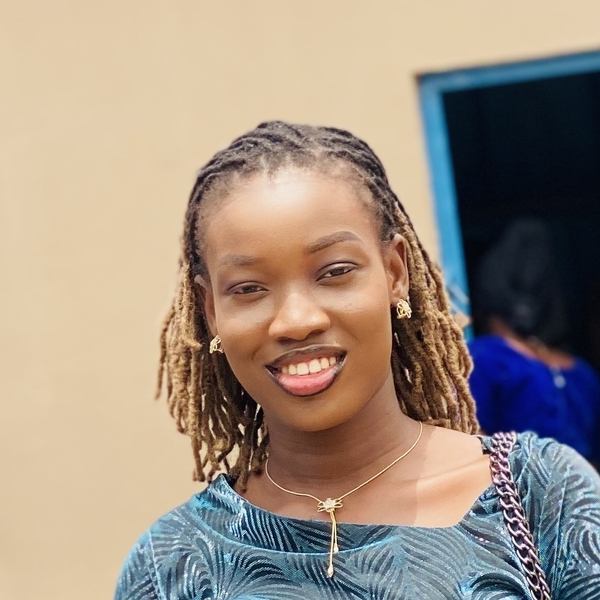 Boluwatife - Biology teacher - Romi