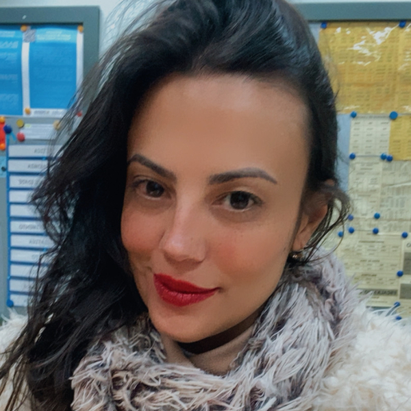 Pamela - Professor de matemática - Caxias do Sul (Rio Grande do Sul)