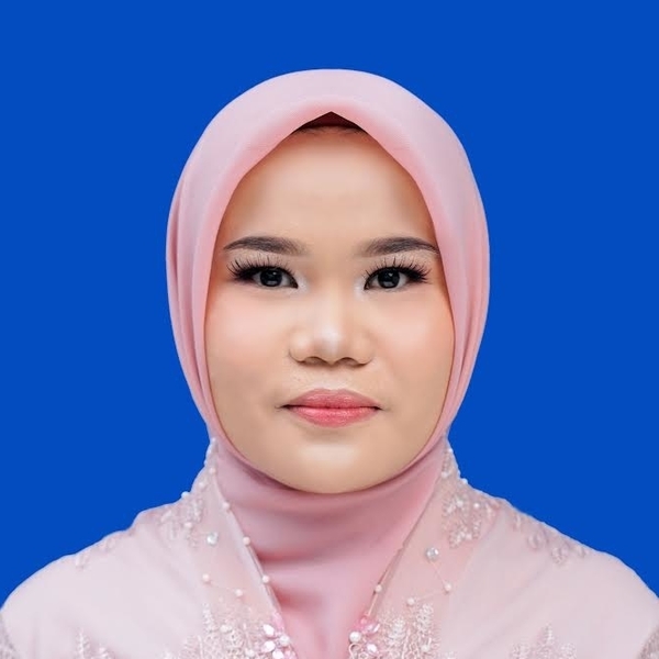 Silmi - Guru matematika - Padang