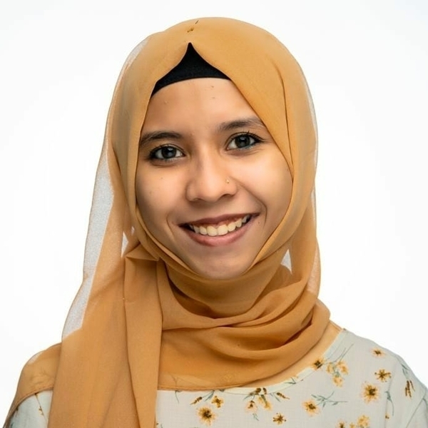Nafisa - Maths tutor - Girard