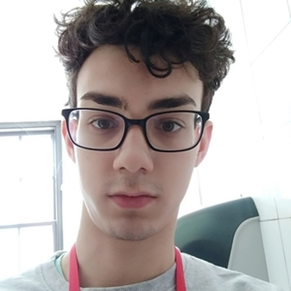 Julien - Reading tutor - Laval