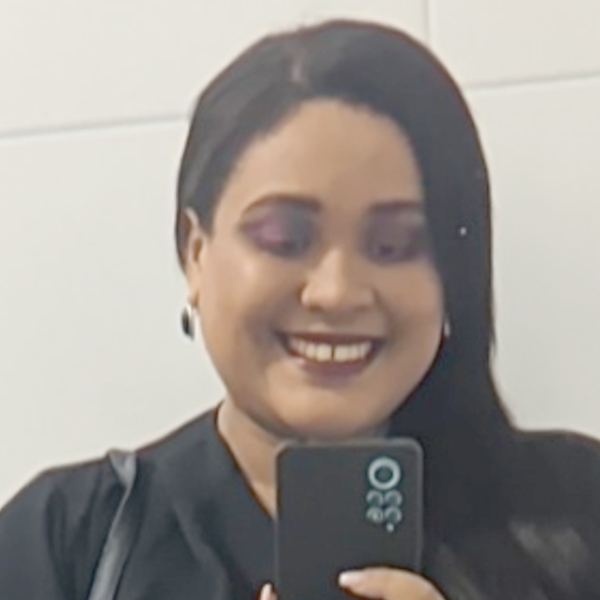 Evellyn - Professor de português para estrangeiros - Gandu