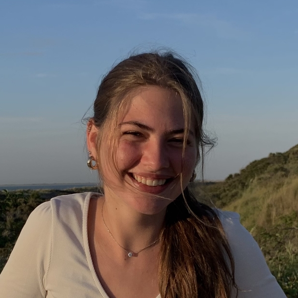 Lucie - Englischlehrerin - Köln