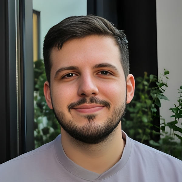 Walker - Spanish tutor - Melbourne