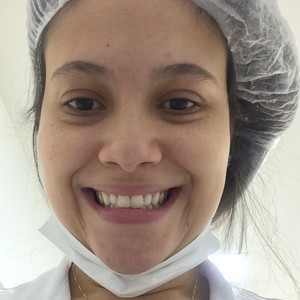 Karolyne - Prof de estética - Uberaba