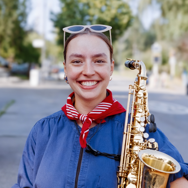 Emma Lily - Lehrkraft für Saxophon - Wien