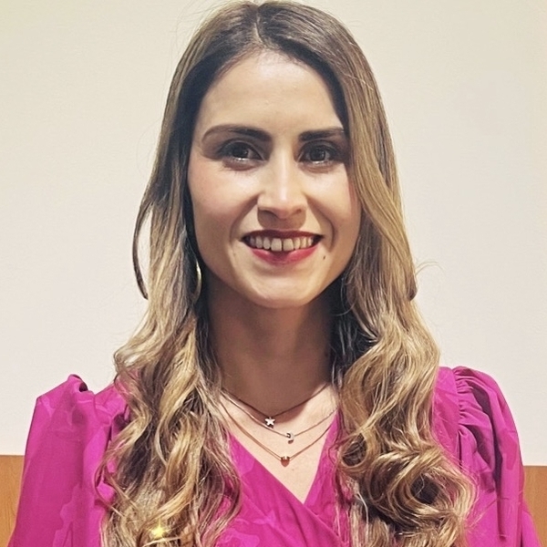 Sandra Lizeth - profesor de español para extranjeros - 