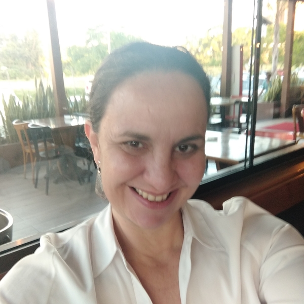 Flávia - Professor de biologia celular - Ribeirão Preto
