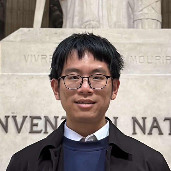 Léon - Prof de chinois - Paris
