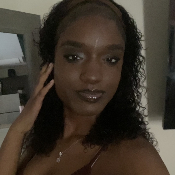 caeana - English tutor - Hampton