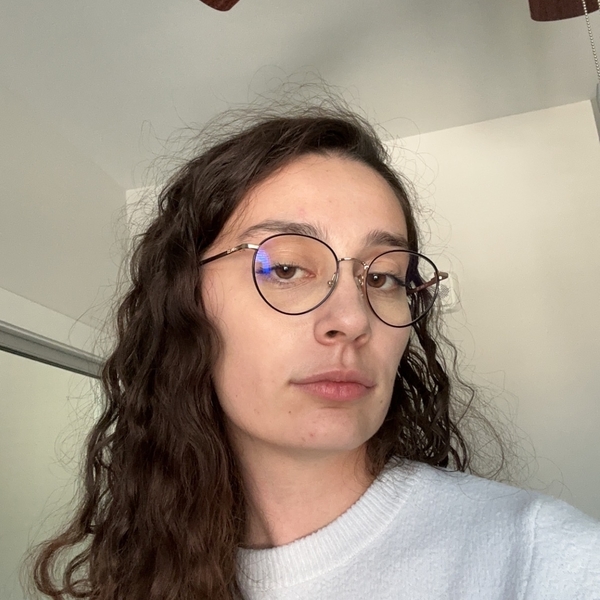 Elodie - Prof d'aide aux devoirs - Caluire-et-Cuire