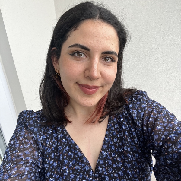 Hatice - Genel kültür öğretmeni - 