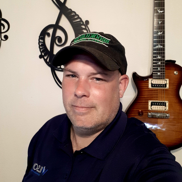 PJ - Guitar tutor - Midlothian