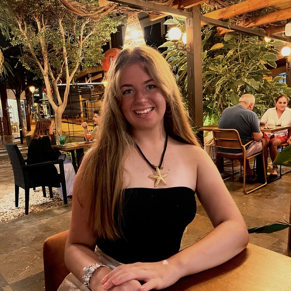 Tansy - English tutor - Malvern