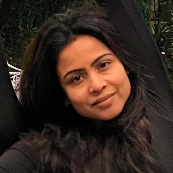 Nitu - Yoga instructor - Kolkata
