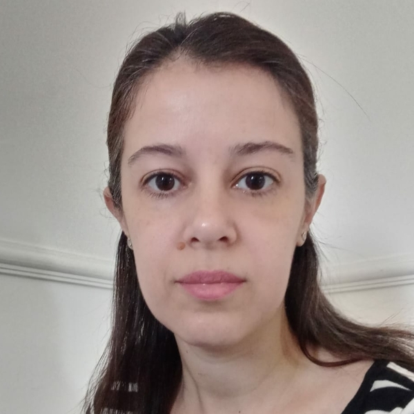 Juliana - Professor de inglês - São Paulo