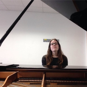 Cecilia - profesor de solfeo - 