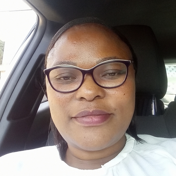 Sindisiwe - Maths tutor - Port Shepstone