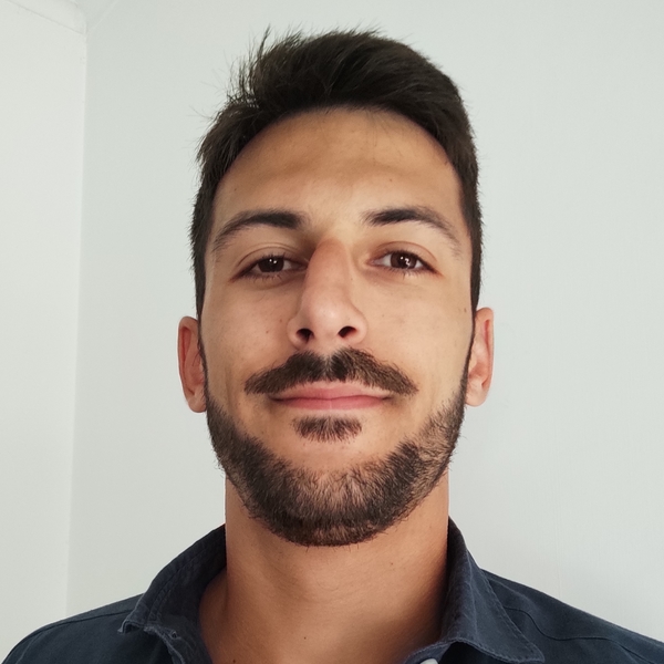 Matteo - Insegnante di matematica - Napoli