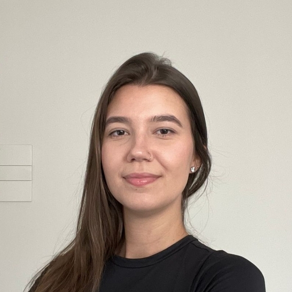 Julia - Professor de reforço escolar - Campinas