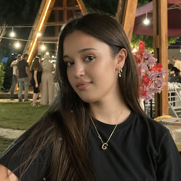 Gizem - Piyano öğretmeni - Kırıkkale