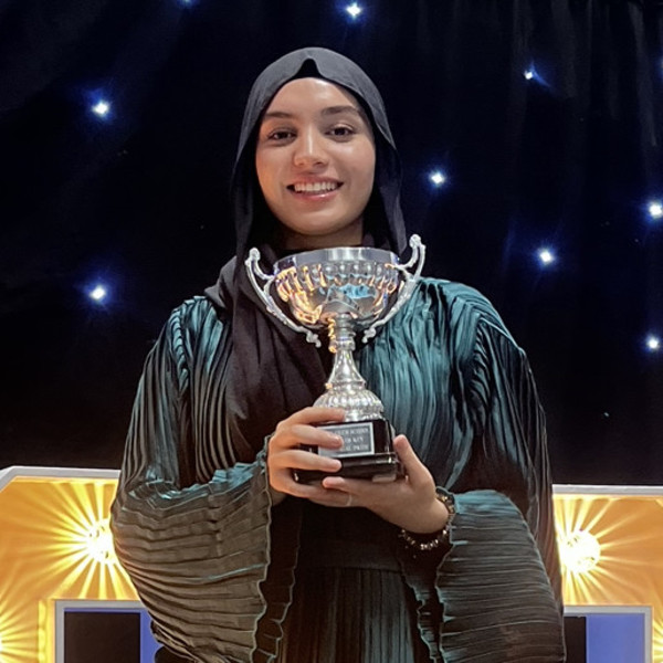 Maryam - Biology tutor - Stanford-le-Hope