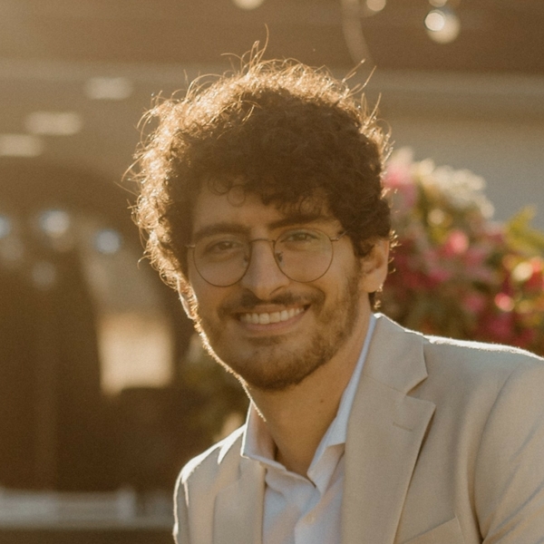 Danilo - Professor de matemática - Vitória