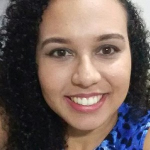 Isabella - Professor de matemática - João Pessoa