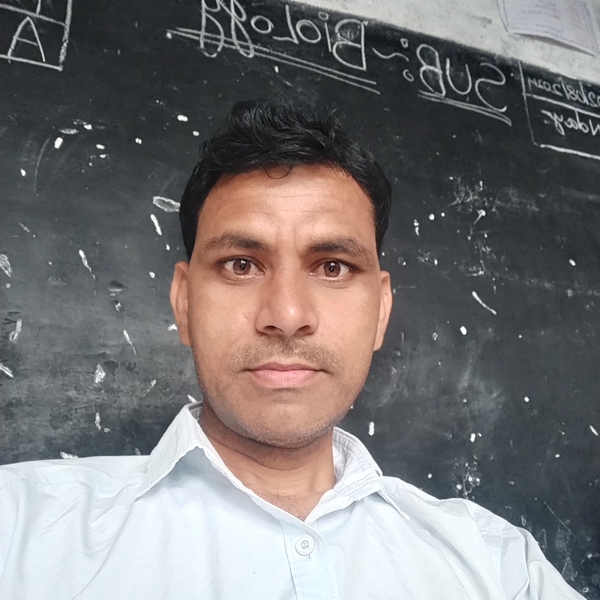 SALEEM - Biology tutor - Warangal