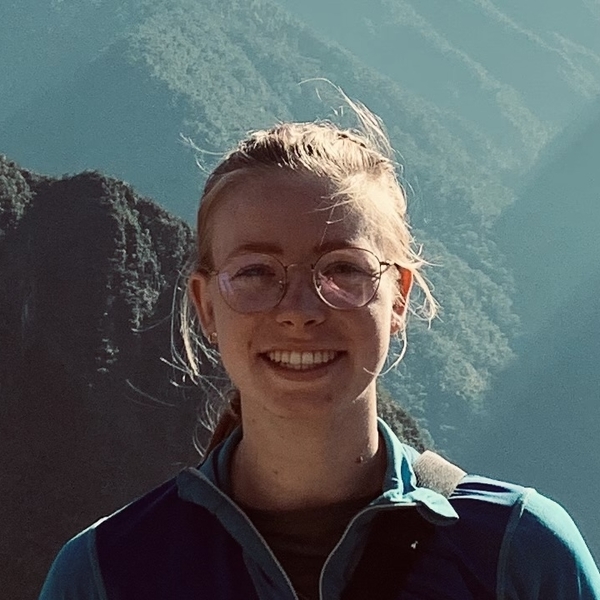 Lucy - English tutor - Buckingham