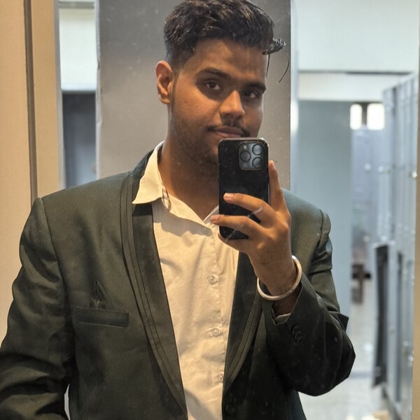 Hiten - English tutor - Ulhasnagar
