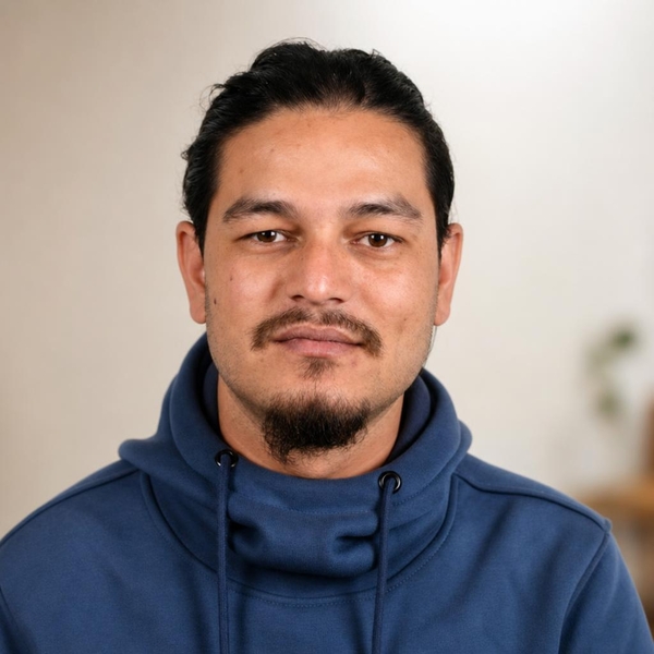 KHUM - Maths tutor - Edmonton