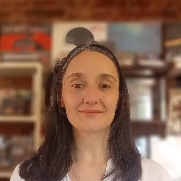 Paula - Profesor lengua castellana y literatura - Mar del Plata