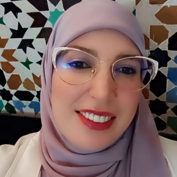 Ikram - Prof d'arabe - Tanger