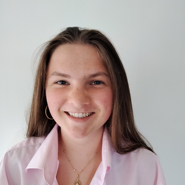 Camille - Prof de maths - Saint-Hilaire-Cottes