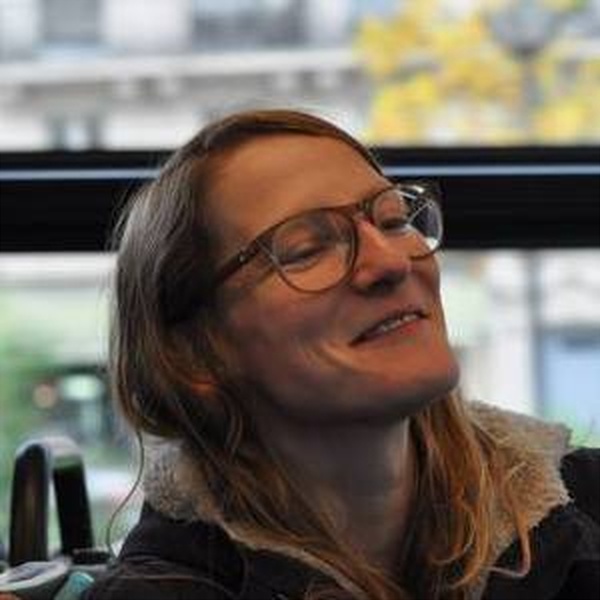 Laurène - Prof de jeux vidéo - Paris 18e