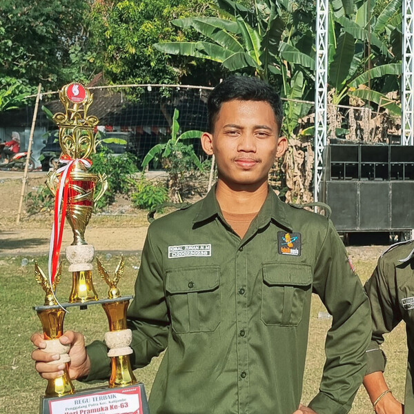 IQBAL - Guru matematika - Surakarta