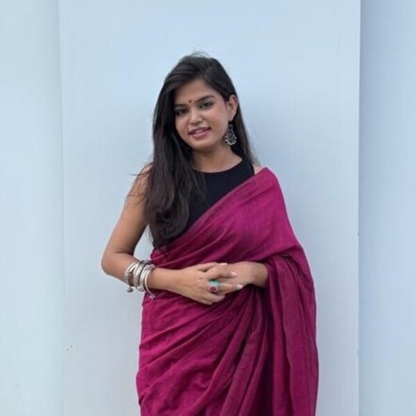 Disha - Fashion design tutor - Ghaziabad