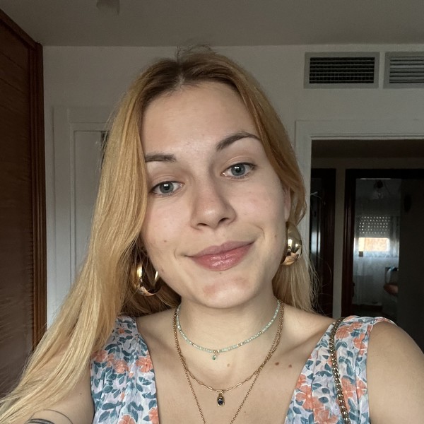 Irene - profesor de biología - Zaragoza