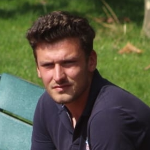Gary - Prof de tennis - Forest