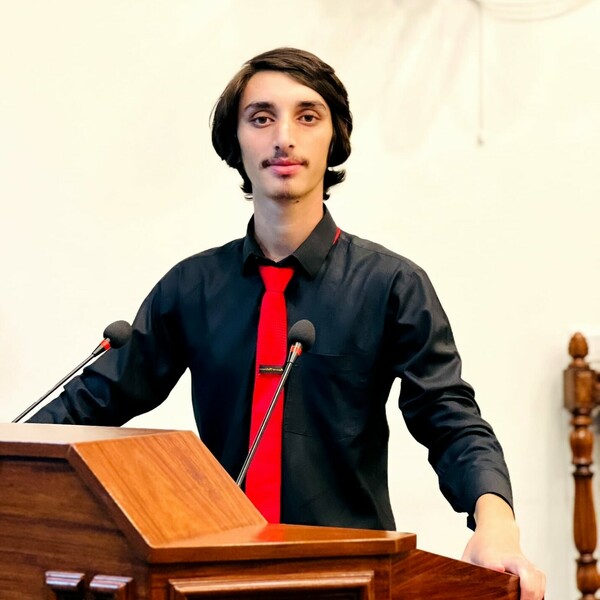 Hashan Tariq - English tutor - Australia Landing