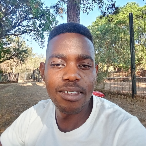 Casey - English tutor - Mabopane