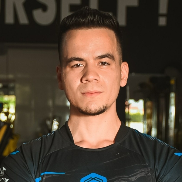 Dillan - personal trainer - Campo Grande