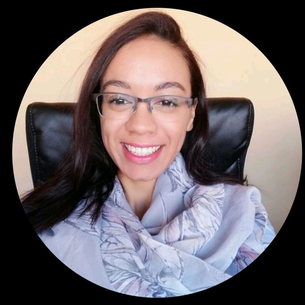 TEACHER NAY - English tutor - Roodepoort
