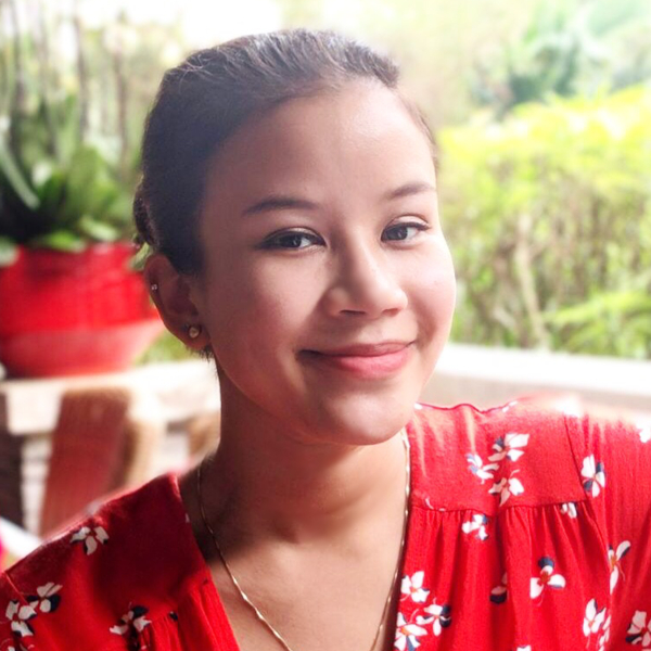 Isabella - Yoga tutor - Burnaby