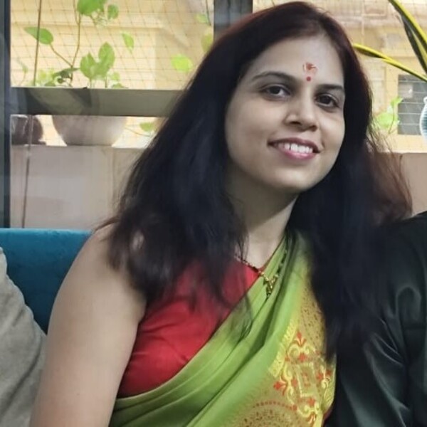 Kumud - Maths tutor - Noida