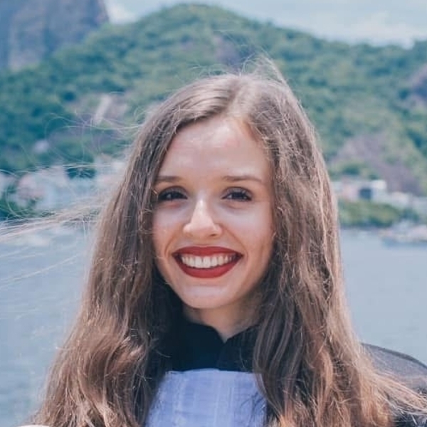 Giovanna - Prof de yoga - Copacabana